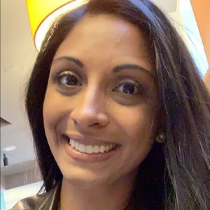 Meet your Posher, Ashini